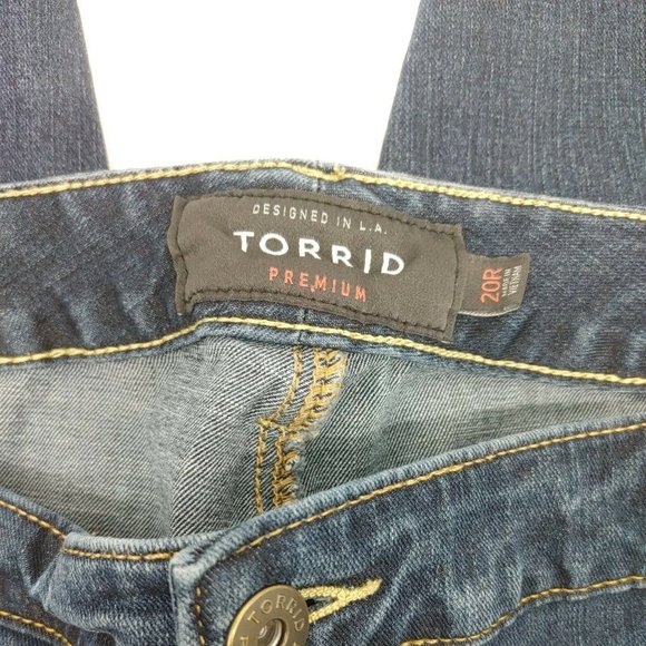 Torrid Premium Denim Women's Dark Wash Jeans Size - Picture 3 of 3
